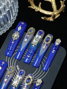 CrystalHola 10 móng giả thủ công, đầu móng dán, móng nhọn kiểu Pháp, miếng dán móng acrylic, dụng cụ làm móng nghệ thuật, móng hình quan tài siêu dài, móng đính đá xanh, móng lấp lánh cho lễ hội, móng dễ thương, phong cách Y2K, tự làm, thích hợp cho các lễ hội âm nhạc và tiệc tùng, sử dụng hàng ngày, món quà tuyệt vời cho các cô gái và phụ nữ, móng giả dán thủ công cho năm mới. - Nhiều màu - Xem 3