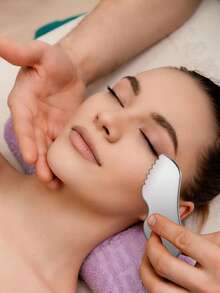 1pc Large Heart-Shaped Stainless Steel Gua Sha Board, Multi-Functional Facial Gua Sha Tool For Tightening And Lifting, Heart-Shaped Fascia Knife - Multicolor - View 3