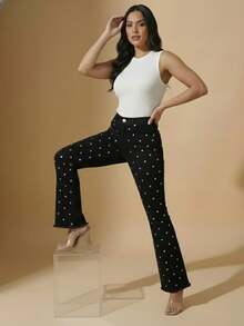 pthirillo Women's Black Flare Jeans With High-Waisted Butt-Lifting Effect And Rhinestone Detail. - 鏡子標誌 - 查看 10
