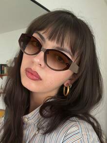 1 PC Women's Oval Frame Fashion Glasses For Party With Glasses Box - Multicolor - View 1