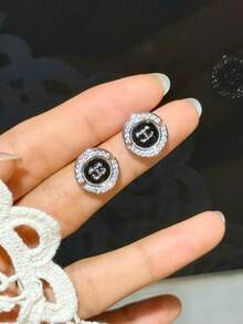 一对欧美经典百搭时尚新年新款微镶奢华凯旋门个性化耳环，时尚优雅小巧名媛风耳环，优雅耳环 - 彩色 - 查看 4