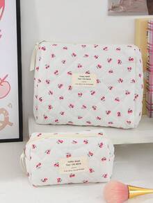 1 pièce Nouveau cadeau de Nouvel An Sac de maquillage en forme de nœud papillon matelassé rouge cerise. Sac cosmétique portable de grande capacité avec fermeture éclair, idéal pour les voyages et les vacances. Peut contenir les serviettes hygiéniques, les clés, les téléphones portables, les chargeurs, les rouges à lèvres, les cosmétiques, les parfums, les pinceaux de maquillage, les produits de soins de la peau et de beauté. Convient aux femmes, aux étudiantes, aux écolières, comme cadeau de fête. - Blanc - Voir 16