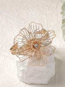 1pc Bohemian High-End Design Personalized Retro Hollow Flower Metal Elastic Bangle For Women