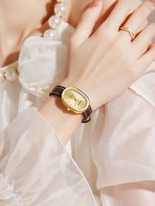 1pc Luxury Gold Shell Women's Quartz Watch, Fashion Minimalist Style, Elegant Elegant, Excellent Daily Accessory, Suitable For Business And Casual Occasions - Coffee Brown - View 4