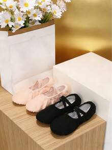 2双黑色和粉色芭蕾平底鞋，套脚式交叉松紧带芭蕾舞鞋（2双方便更换） - 黑色 - 查看 5