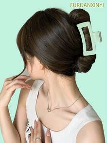 FURDANXINYI 5/39pcs Women Makeup & Hair Care Products Set, Including Sponge Makeup Headband Towel Soft Hair Accessories, Girls Fluffy Soft Headband, Eyeshadow Blending Brush & Makeup Sponge Set, Nail Clippers