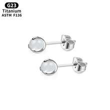 SENLANSP 2只时尚F136钛金合成锆石耳钉，三爪锆石珍珠植入级无螺纹穿刺饰品耳骨钉，适合婚礼、派对或作为礼物 - 耳環 - 查看 8