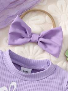4件套女婴复活节休闲日常可爱紫色针织圆领英文印花泡泡袖长袖拼接针织印花连体衣，白色针织袜，紫色蝴蝶结发带，春秋季套装 - 淡紫色 - 查看 4