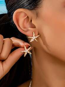 1对时尚优雅的极简主义海星耳钉（女士款） - 海星 - 查看 5