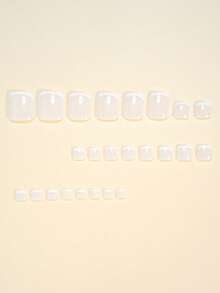 用24片方形按压式脚趾甲片，打造简约优雅的法式白色美甲，奶油色底色，时尚新颖，云白色法式图案，全覆盖式假脚趾甲套装，适合女性和女孩。套装包含1张粘合贴片和1片迷你凝胶贴片。随机发货。 - 白色 - 查看 2