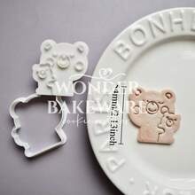 情人节拥抱樱花熊饼干模具，可用于制作糖霜饼干、DIY烘焙饼干压花模具。 - 熊 - 查看 8