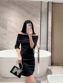 1 chiếc túi xách trang trí nơ đính đá lấp lánh sang trọng, thích hợp cho các bữa tiệc, dạ hội, sự kiện trang trọng, đám cưới. Hoàn hảo làm quà tặng Ngày Valentine cho phái nữ, phối cùng váy dạ hội, váy đính sequin và váy thanh lịch. - màu đen - Xem 10