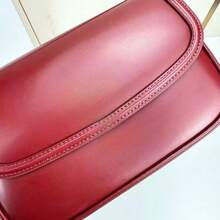 Burgundy Leather Shoulder Bag For Women, Minimalist Structured Crossbody Bag With Gold Hardware, Slim Rectangle Everyday Purse, 24.5x15x8.5cm - Burdeos - Ver 6