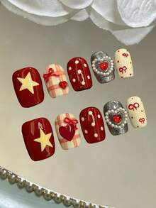 Bộ 10 miếng dán móng tay thủ công hình vuông nhỏ xinh xắn chủ đề Ngày Valentine, bao gồm các họa tiết chấm bi đỏ, kẻ caro hình trái tim, ruy băng, ngọc trai và hình trái tim đính đá. - Nhiều màu - Xem 8