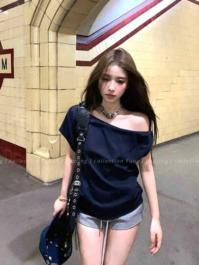 Women's Spring Casual Y2K Street Style Daily Wear Solid Color Elastic Off-Shoulder Short Sleeve Asymmetric/Irregular Twist Hem Crop Top, Summer