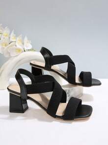 Nuevas sandalias de mujer con tira gruesa y tacón en color nude - Negro - Ver 2