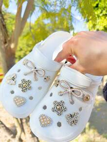 12pcs/Set (Sequin Butterfly, Pearl Bow, Heart, Star, Flower) Shoe Clips - Easy Installation, Detachable, DIY Decor, Suitable For Customized Shoes, Sandals And Beach Bags, Perfect Gift For Holidays And Special Occasions