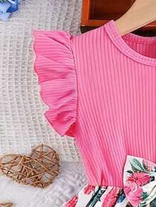 女童夏季度假连衣裙，玫瑰粉色罗纹上衣，短袖拼接设计，白色底芙蓉花和棕榈叶印花，蝴蝶结公主裙 - 粉色 - 查看 3