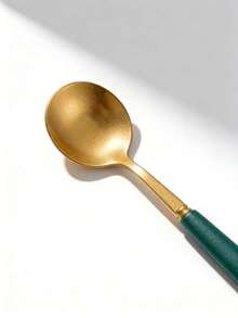 Juego de 4 piezas de cuchillo, tenedor, cuchara y tenedor de postre con mango verde esmeralda al estilo occidental - Verde - Ver 4