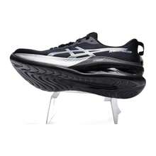 Asics 男士跑步鞋，轻便缓震运动鞋，GEL-KINSEIMAX 舒适户外休闲鞋，1011C204-003 黑色/银灰色 - 黑色/銀灰色 - 查看 6