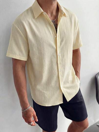 Men's Slim Fit Textured Shirt, Striped Jacquard Top, Minimalist Aesthetic Short Sleeve Shirt, Delicate And Lightweight For Summer Wear