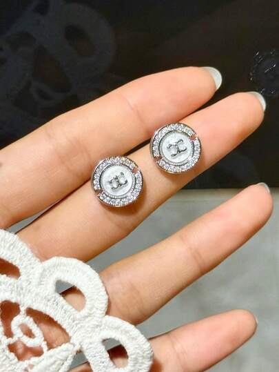 一对欧美经典百搭时尚新年新款微镶奢华凯旋门个性化耳环，时尚优雅小巧名媛风耳环，优雅耳环