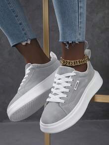 2026 Neue Damen Schnür-Lässig Sneaker, weiße Sportschuhe, leichte Skateboard-Schuhe für den Straßenmode-Einsatz - Hellgrau - Übersicht 5