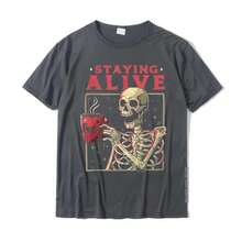 Staying Alive Skeleton Drink Coffee Funny Skeleton Skull T-Shirt Cotton Mens T Shirt Custom Tops Shirt Designer Birthday - 黑色 - 查看 3