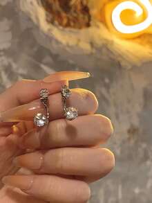 1对S925纯银双钻锆石圆形耳钉，优雅百搭，女士礼物 - 鑽石 - 查看 7