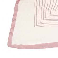 Women's Scarf With Elegant Geometric Print And Satin Finish, 90cm X 90cm - Beis - Ver 4