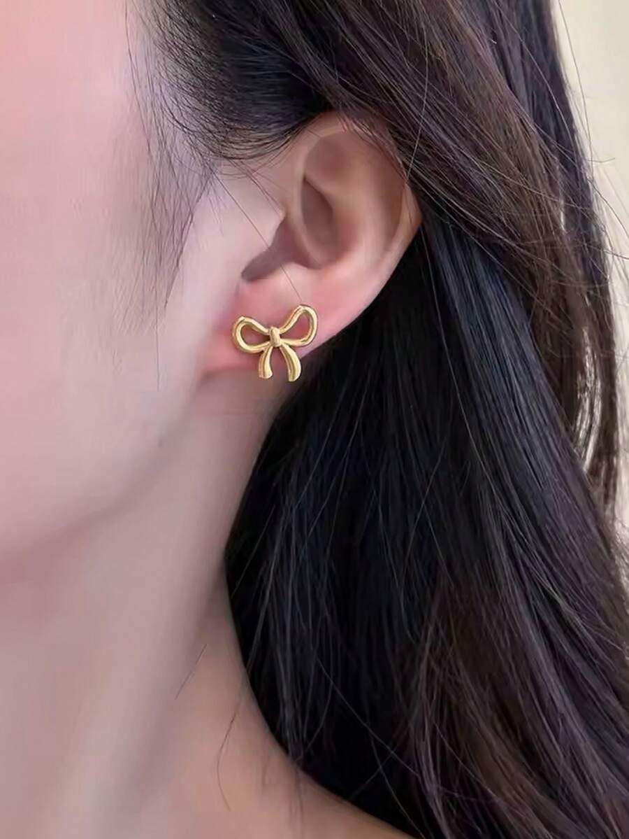 2pcs Minimalist Bow Stud Earrings, Sweet & Cute Pierced Jewelry, Suitable As Party Gifts - Gold - View 1