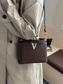 韩式极简优雅手提包，欧美新款时尚V字单肩水桶包 - 彩色 - 查看 9