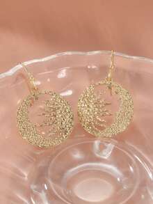 Vintage Luxury Crescent Moon Sun Earrings Jewelry, Fashionable For Ladies To Wear At Holiday Parties, Also Can Be Accessory To Make Appearance Dignified And Elegant, Perfect Holiday Gift - Gold - View 5