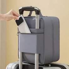 Esta bolsa organizadora de zapatos, amigable para viajar, tiene una gran capacidad, pudiendo contener hasta tres pares de zapatos. Está hecha de materiales duraderos, a prueba de polvo y transpirables, y cuenta con un asa ergonómica. Está disponible en gris y negro. - Multicolor - Ver 5