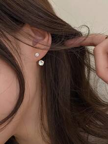 1对S925纯银双钻锆石圆形耳钉，优雅百搭，女士礼物 - 鑽石 - 查看 8