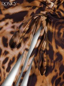 DONICY Women's Leopard Print Pleated Slit Maxi Dress, Fashion Versatile For Spring, Summer, Autumn, Suitable For Dates, Carnivals, Parties, Casual Outings - Coffee Brown - View 3