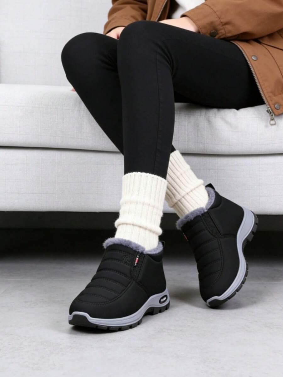 Women's Sandals Platform Snow Boots - Warm And Durable Shoes For Outdoor Non Slip Comfort, Winter Slippers With Thickened Flat Soles - 黑色 - 查看 1