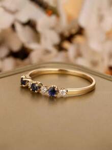 1枚优雅立方氧化锆蓝色水钻戒指，高端珠宝，适合女士参加派对和宴会，采用不褪色、不致敏的铜材质制成，是节日送礼的理想之选。 - 金色 - 查看 3