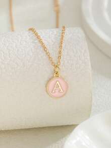 1pc Cute & Elegant Alloy Pink Letter Pendant Necklace, Party Decor Necklace Gift For Family & Friends, Jewelry Accessory - Pink - View 4