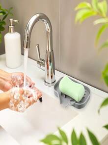 1PC Transparent Silicone Soap Dish: Elevated Drainage Design, Flexible Waterproof Material. Quick-Dry & Mildew-Resistant-Non-Slip Base. Ideal For Home & Travel: Bathroom Shower, Kitchen Sink, Camping Toiletries Organizer. - 淺灰色 - 查看 8