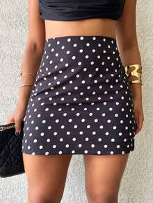 Saia Mini Estampada com Bolinhas Minimalista para Mulher de Escritório Forro Shorts malha croche - Preto - Visão 1