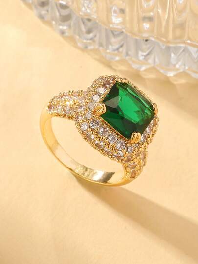 1pc Luxury Sparkling Cubic Zirconia Emerald Ring, High-End Jewelry For Women's Party & Formal Occasions, Made Of Copper Material That Resists Fading And Allergies, Ideal Gift Choice
