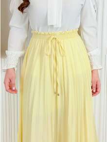 Pleated Skirt With Elastic Waistband. - Light Yellow - View 4