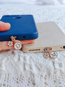 1 pieza Elemento de flor blanca 26 letras del alfabeto inglés A-Z y colgante de flor, tapón antipolvo compatible con interfaz de /Tipo-C, accesorio de teléfono, regalo de cumpleaños, fiesta de aniversario de boda - Multicolor - Ver 3