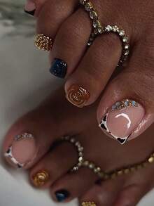 24片法式奶牛纹美甲贴纸，闪亮3D装饰假脚趾甲，短方形美甲套装，包含1张贴纸和1个迷你指甲锉，适合日常美甲用品 - 彩色 - 查看 1