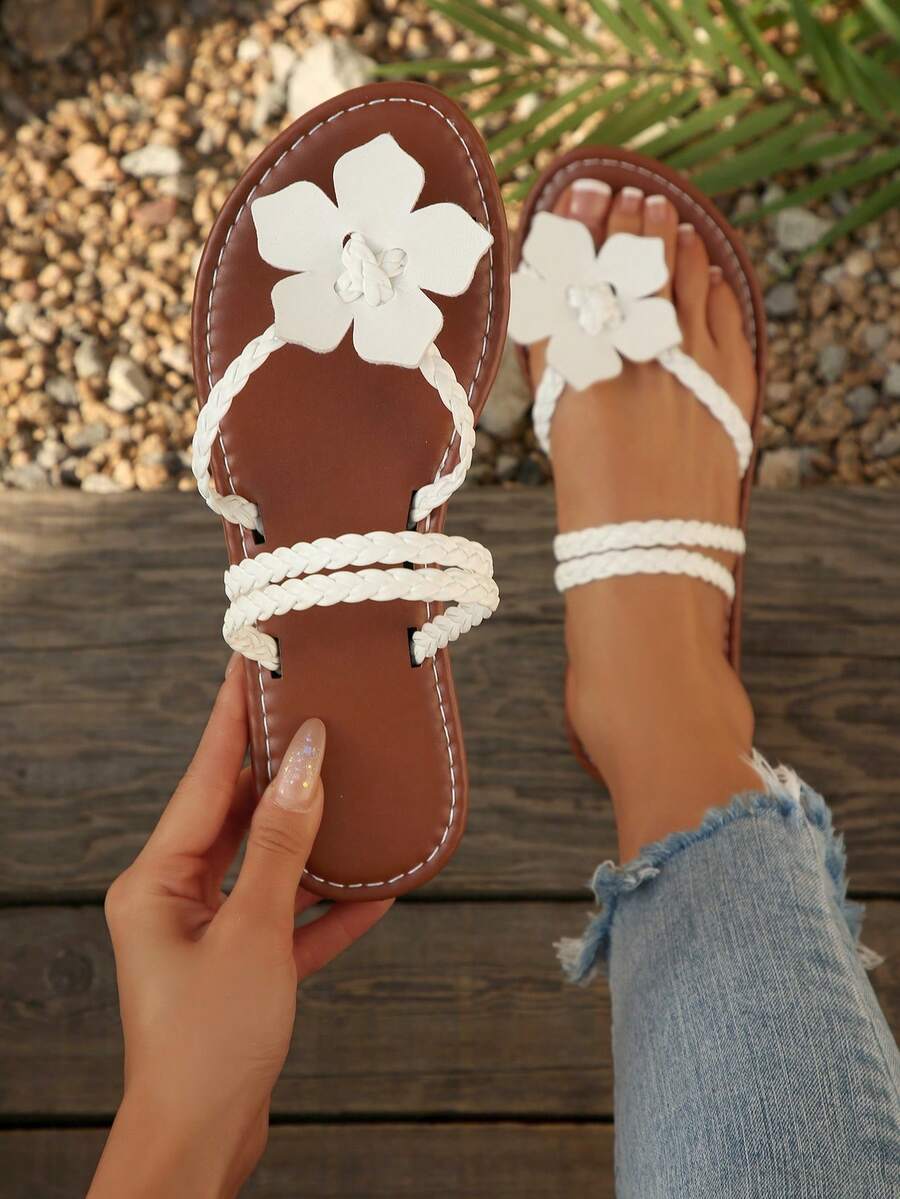 女士休闲户外一脚蹬凉鞋，纯色，欧美风格，平底，花卉图案，圆头，低跟，沙滩鞋，夏季 - 白色 - 查看 1