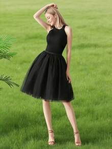 一件装女士高腰中长款薄纱裙，四层薄纱加衬里，蓬蓬裙摆，褶皱设计，A字裙型，洛丽塔风格，雪纺材质，适合夏季及所有季节，可作伴娘礼服、婚纱、晚礼服，适用于婚礼、派对、表演、角色扮演、舞台演出、舞蹈表演等场合。 - 多色 - 查看 10