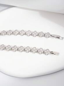 1件装奢华优雅立方氧化锆镶嵌梅花设计手链，适合女性在婚礼和派对上佩戴，不含礼盒 - 銀色 - 查看 5