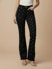 pthirillo Women's Black Flare Jeans With High-Waisted Butt-Lifting Effect And Rhinestone Detail. - 鏡子標誌 - 查看 1