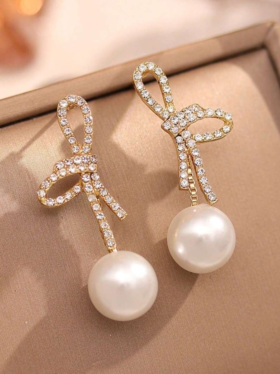 1pc Stainless Steel 18K Plated Pearl Bow Earrings, Minimalist & Versatile For Women, Suitable For Party, Date, Office Wear - Multicolor - View 1